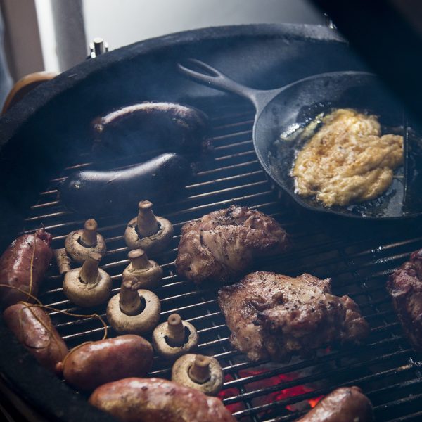 Comenzando a Asar con el Kamado Argentino