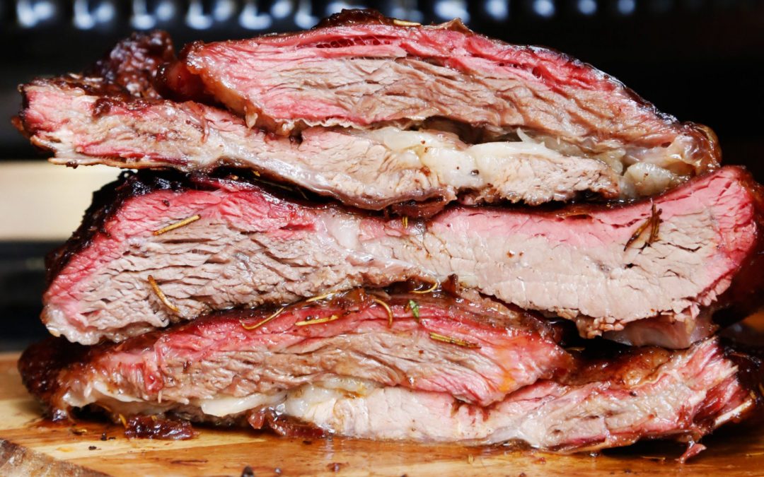 BRISKET AL KAMADO ARGENTINO