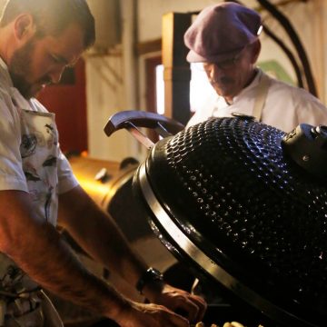 KAMADO ARGENTINO EN BASTA DE HUMO PARA AMEX FOR FOODIES