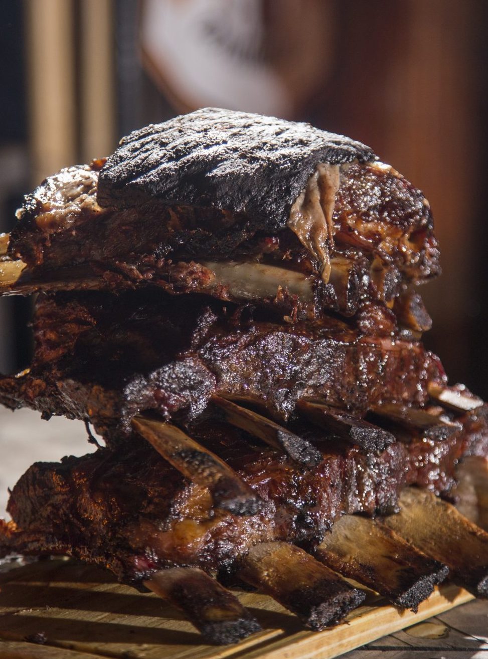 Primer Restaurante en Utilizar Kamado Argentino en Patagonia