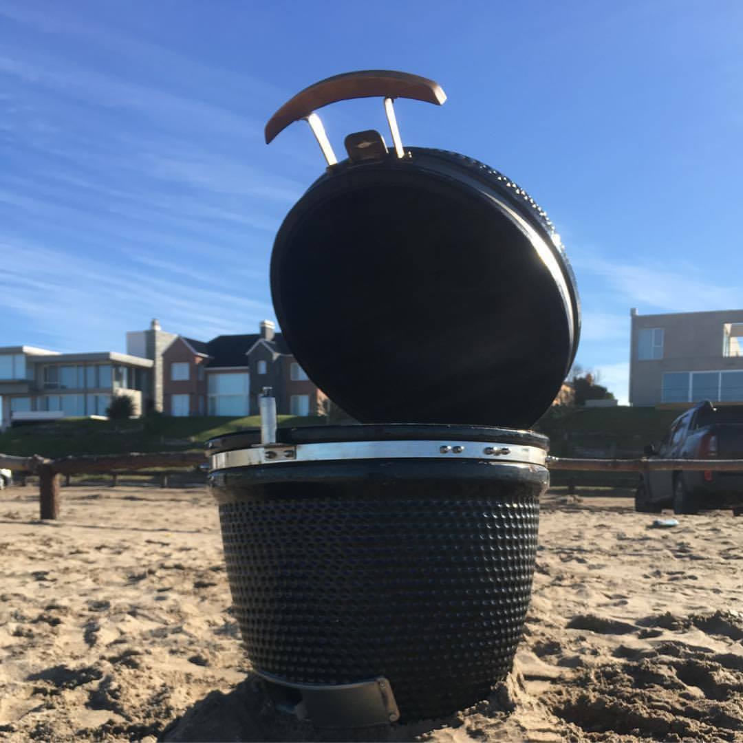 Primer Restaurante en Utilizar Kamado Argentino en Patagonia